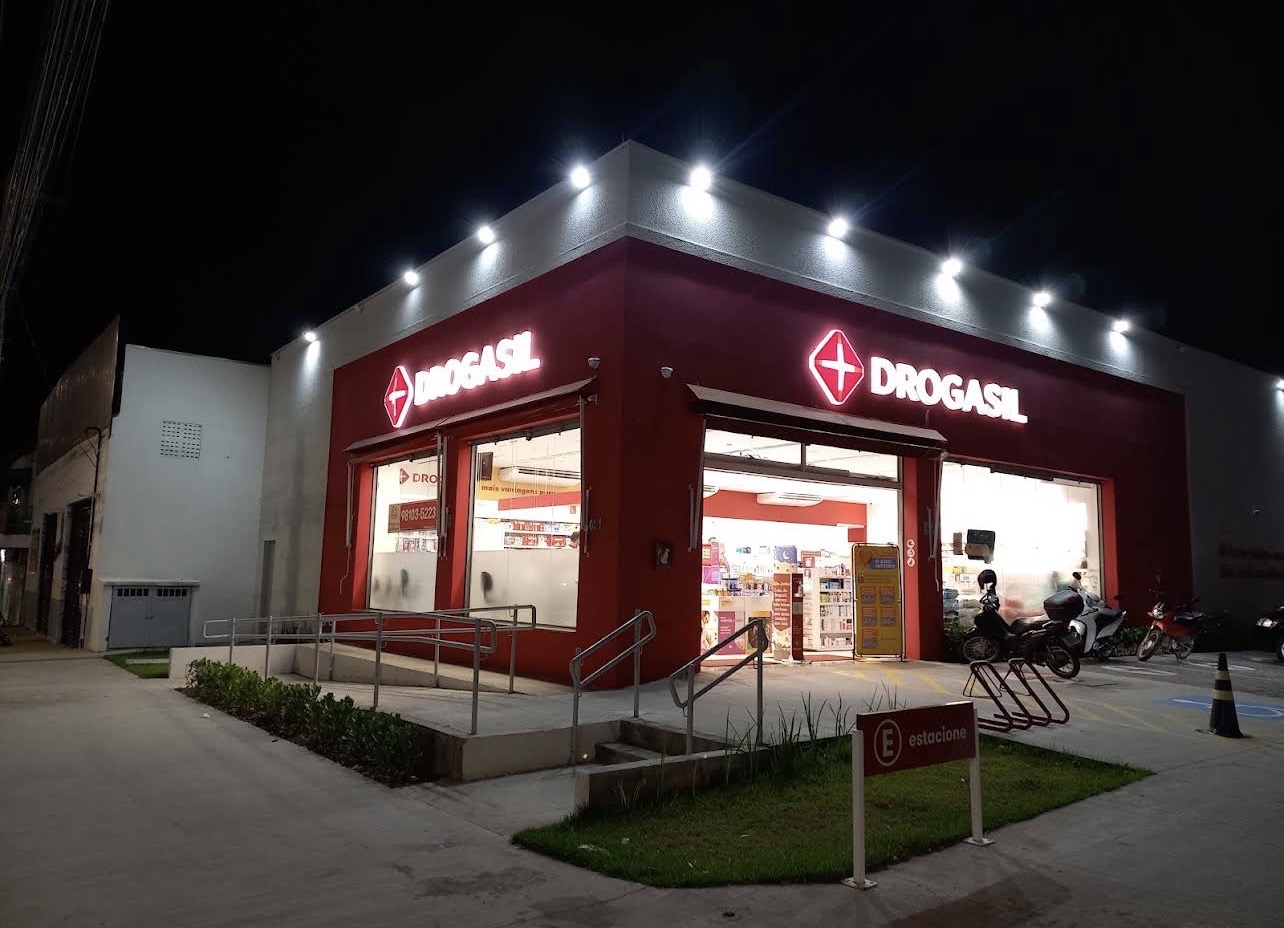 Fachada de Drogasil | Presidente Dutra